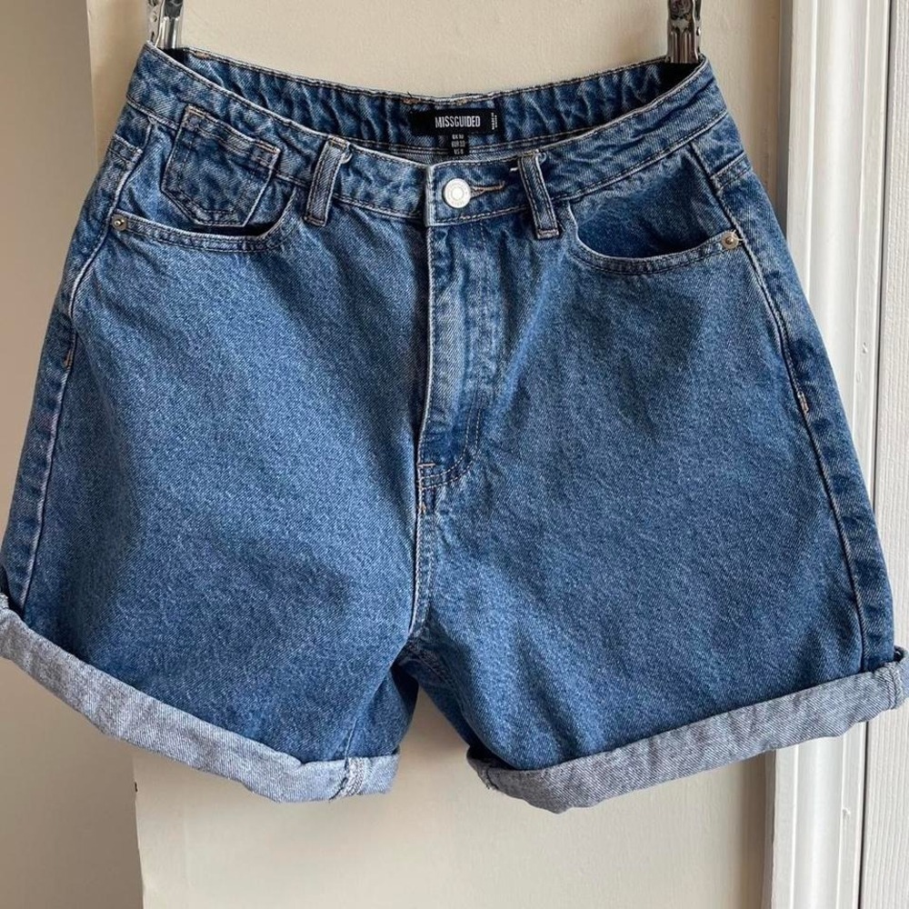 Missguided Blue Denim High Waisted Mom Shorts Size 6